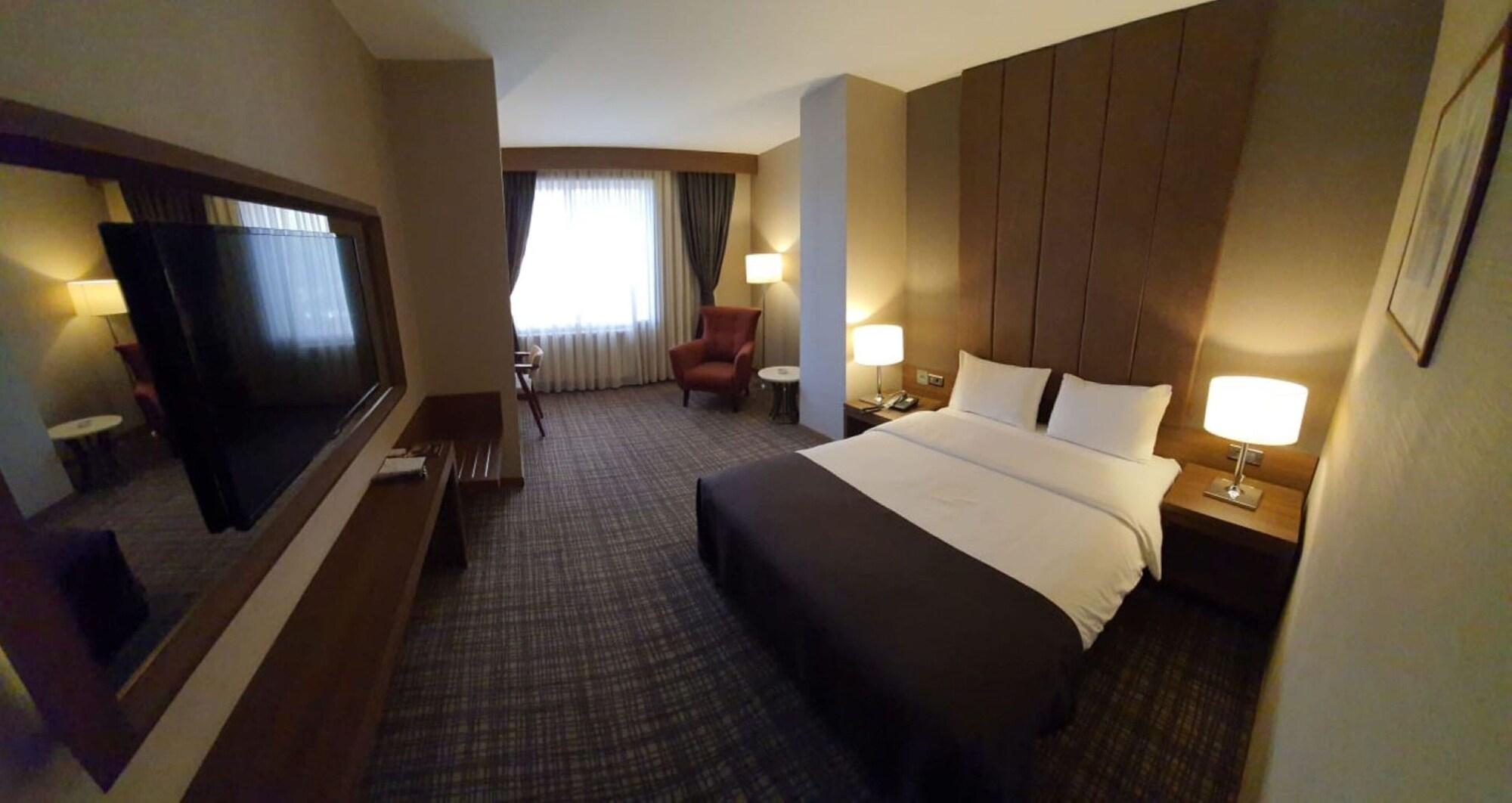 Grand Isias Hotel Adiyaman Bagian luar foto
