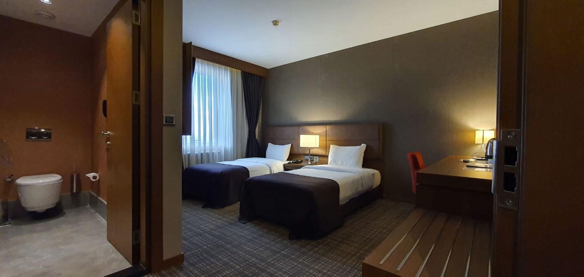 Grand Isias Hotel Adiyaman Bagian luar foto