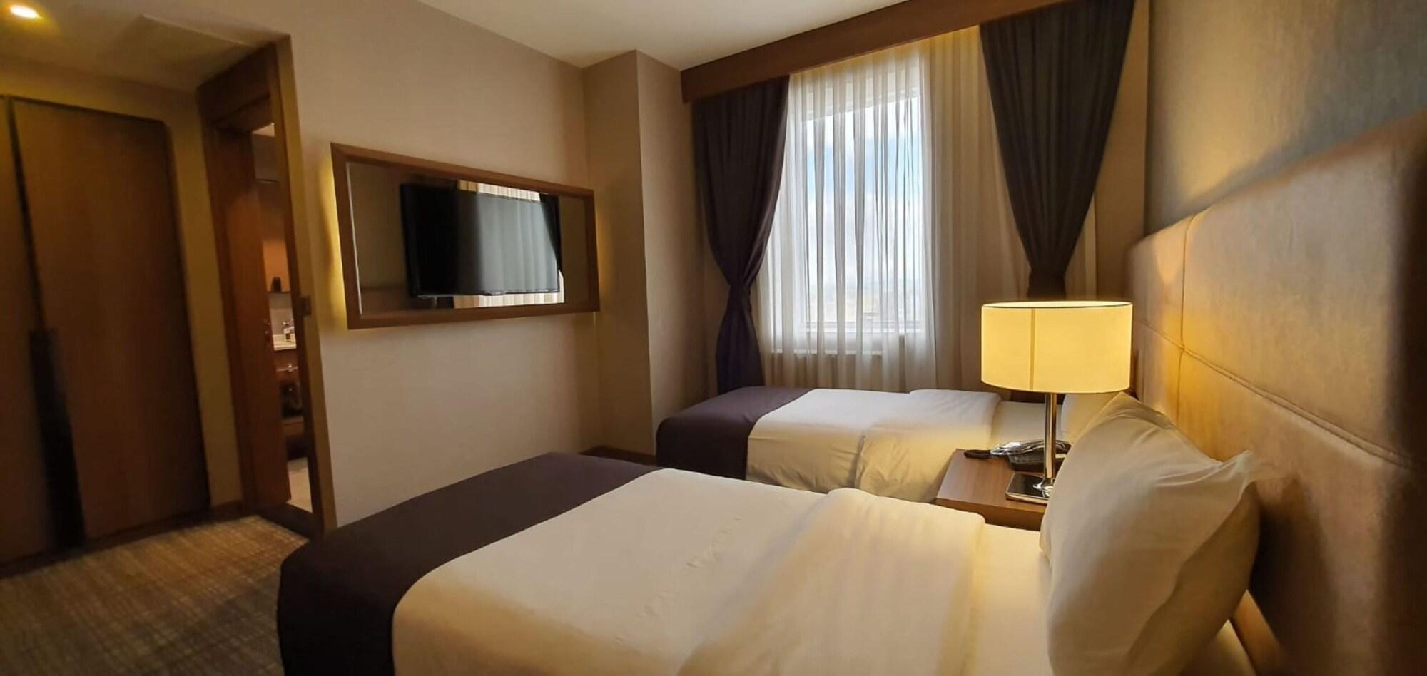 Grand Isias Hotel Adiyaman Bagian luar foto