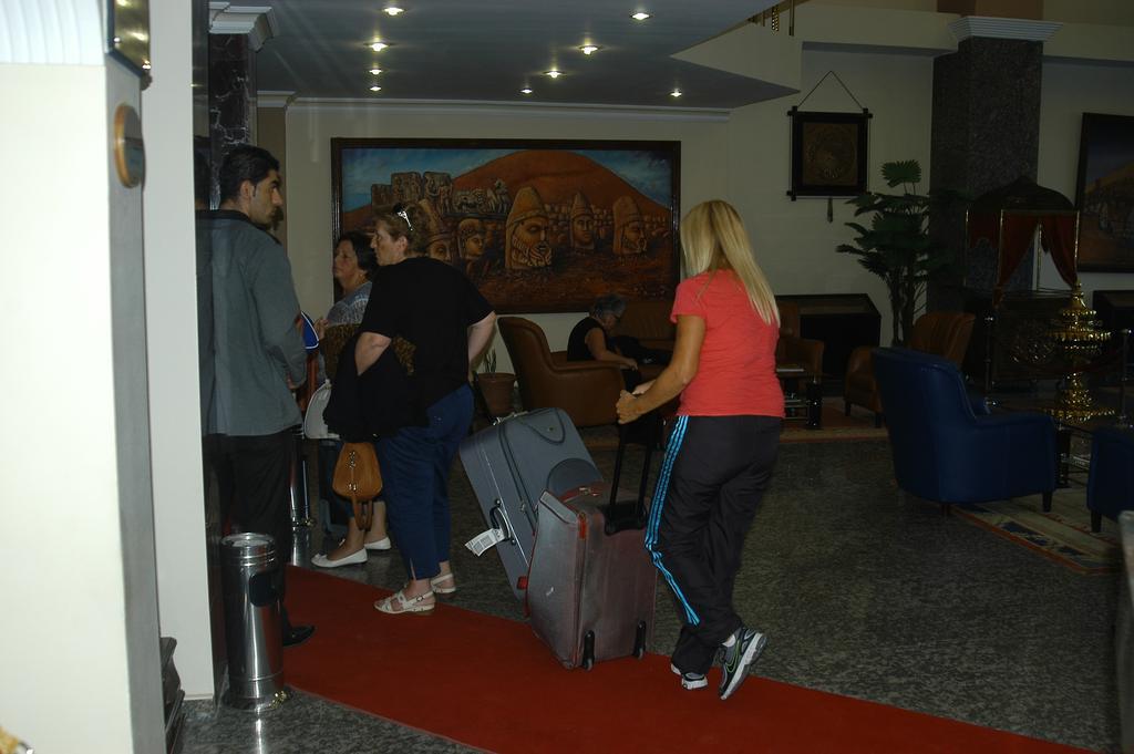 Grand Isias Hotel Adiyaman Bagian luar foto